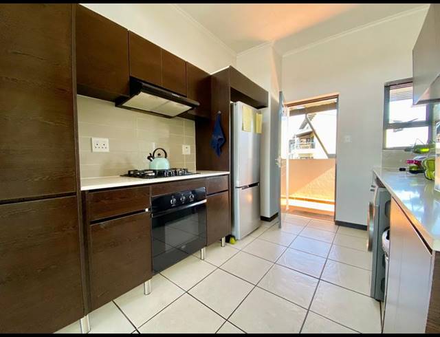 2 BEDROOM TOWNHOUSE FOR SALE IN OAKDENE